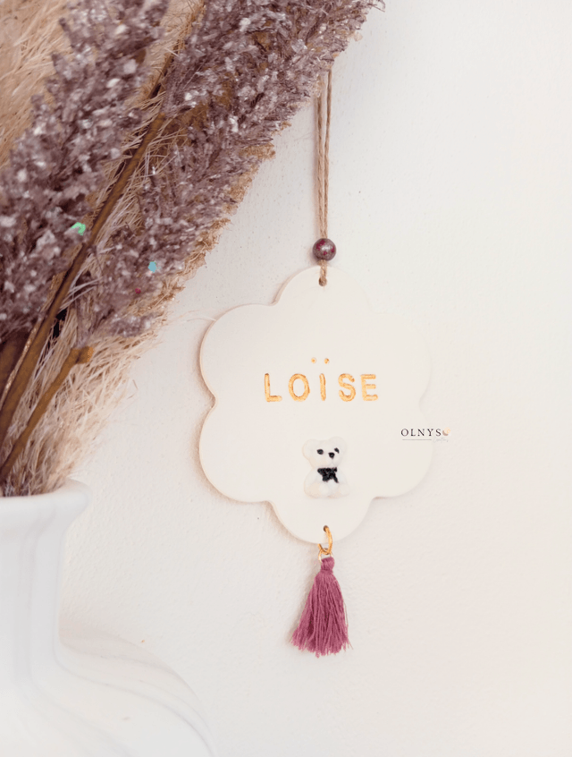 Décoration en argile avec pompon & petit ours (personnalisable)