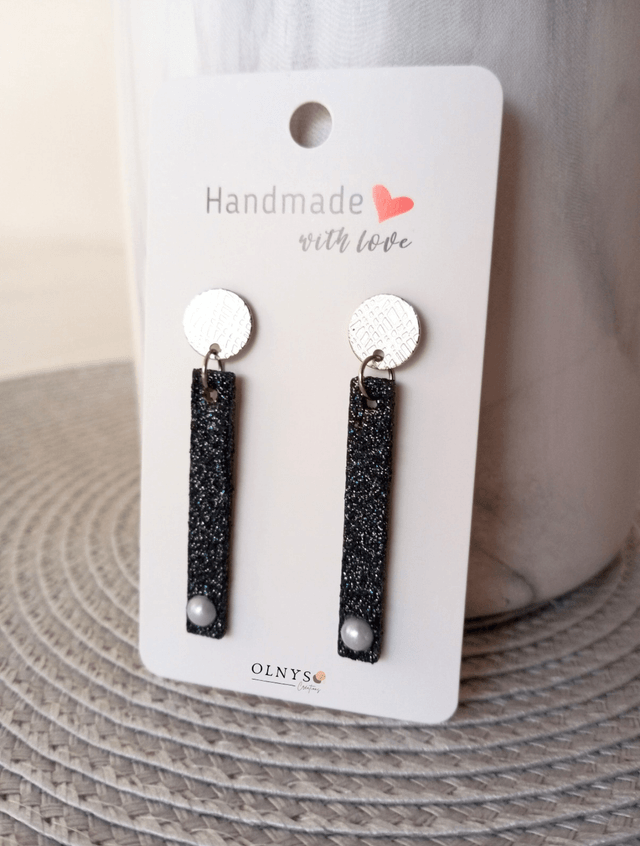 Boucles d'oreilles en bois / Paillettes noires