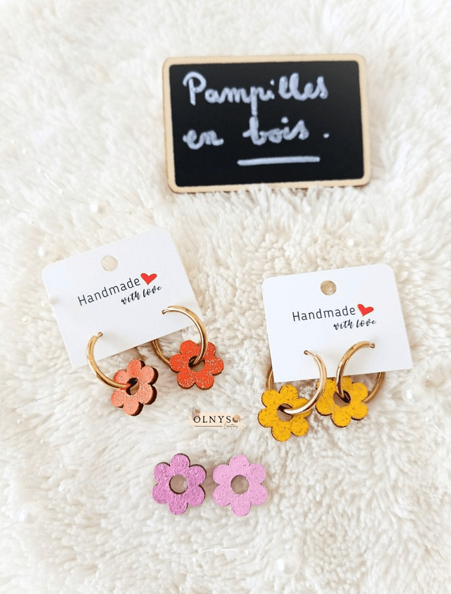 Créoles avec pampilles interchangeables en bois / Boucles d'oreilles fantaisies