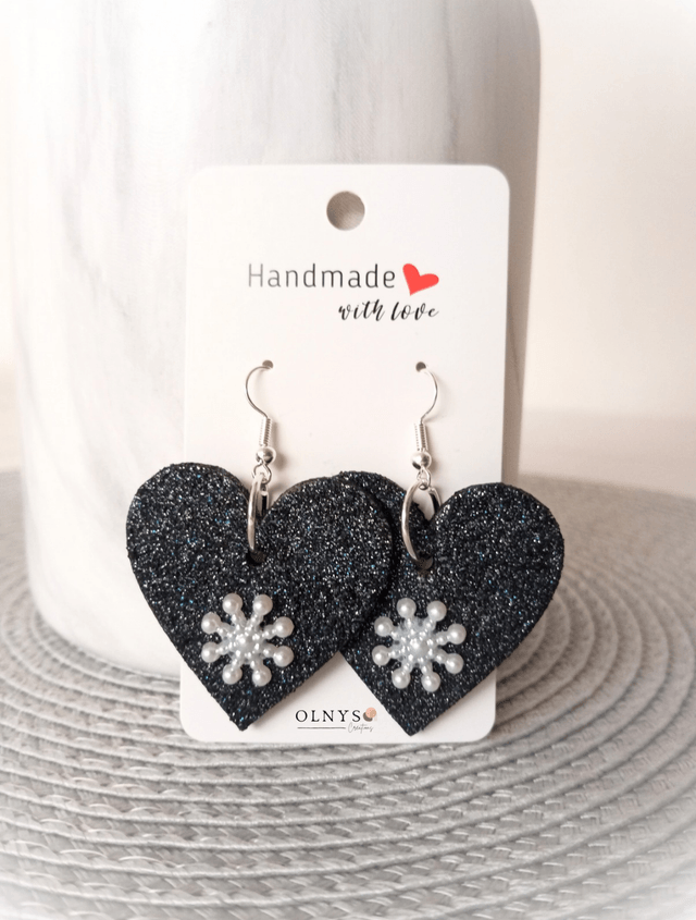 Boucles d'oreilles Coeur en bois / Paillettes noires & flocon